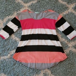 Chris & Carol boutique top size M